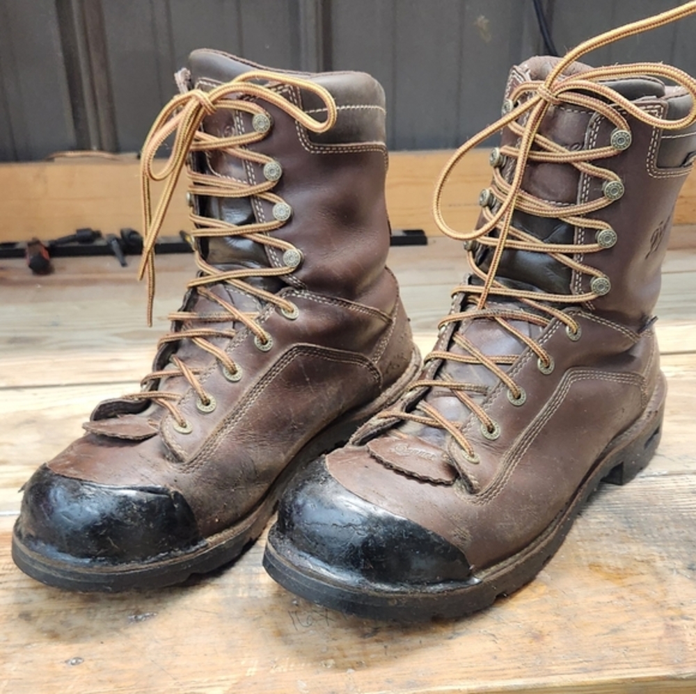 Danner size 12M Quarry USA Men's Sizing Brown Alloy Toe Gore-Tex vibram bottoms